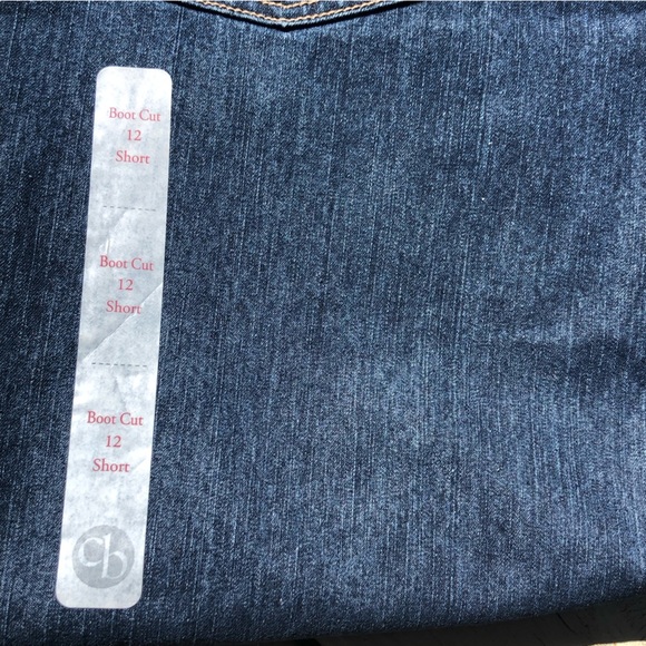 NWT Christopher & Banks 12 Short Modern Fit Dark Wash Boot Cut Jean - Picture 6 of 10